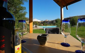 House, 1 Bedroom, Fireplace, Mountain View | Outdoor dining