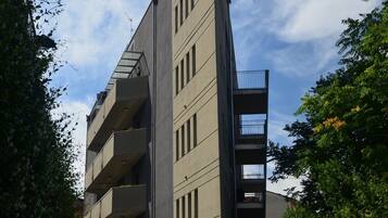 Apartment, 1 Bedroom, Smoking, Balcony | Exterior