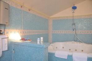 Villa, 4 Bedrooms, Smoking, Private Pool | Bathroom - Very Cozy, Comfortable "lanthana" Villa on 2 Floors, Independent (Bari Sardo)