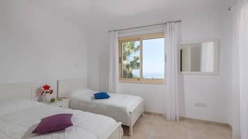 Classic Villa, 3 Bedrooms | In-room safe, iron/ironing board, free cots/infant beds, free WiFi