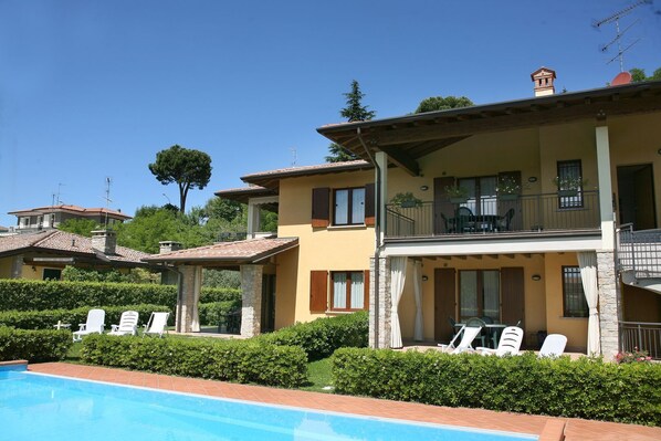 Apartment, 2 Schlafzimmer, Terrasse, Gartenblick | Aussenbereich