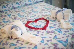 Room, 1 Bedroom, Balcony, City View | 1 bedroom - Room-versomare - Room Grecale - Extra Be (Polignano a Mare)