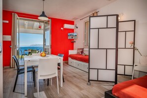 Estúdio, para fumantes, sacada | Sala de jantar