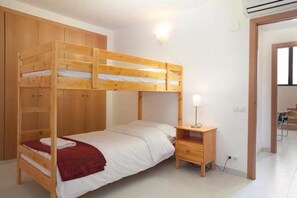 Apartment, 3 Bedrooms, Balcony, City View | 3 bedrooms, iron/ironing board, bed sheets