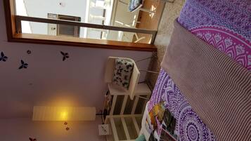 Habitación, 1 habitación, balcón, vistas al mar | 1 dormitorio