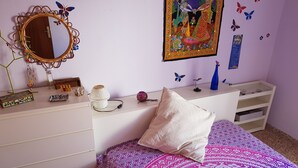 Room - Room-the Magic Dragonfly! (Candelaria)