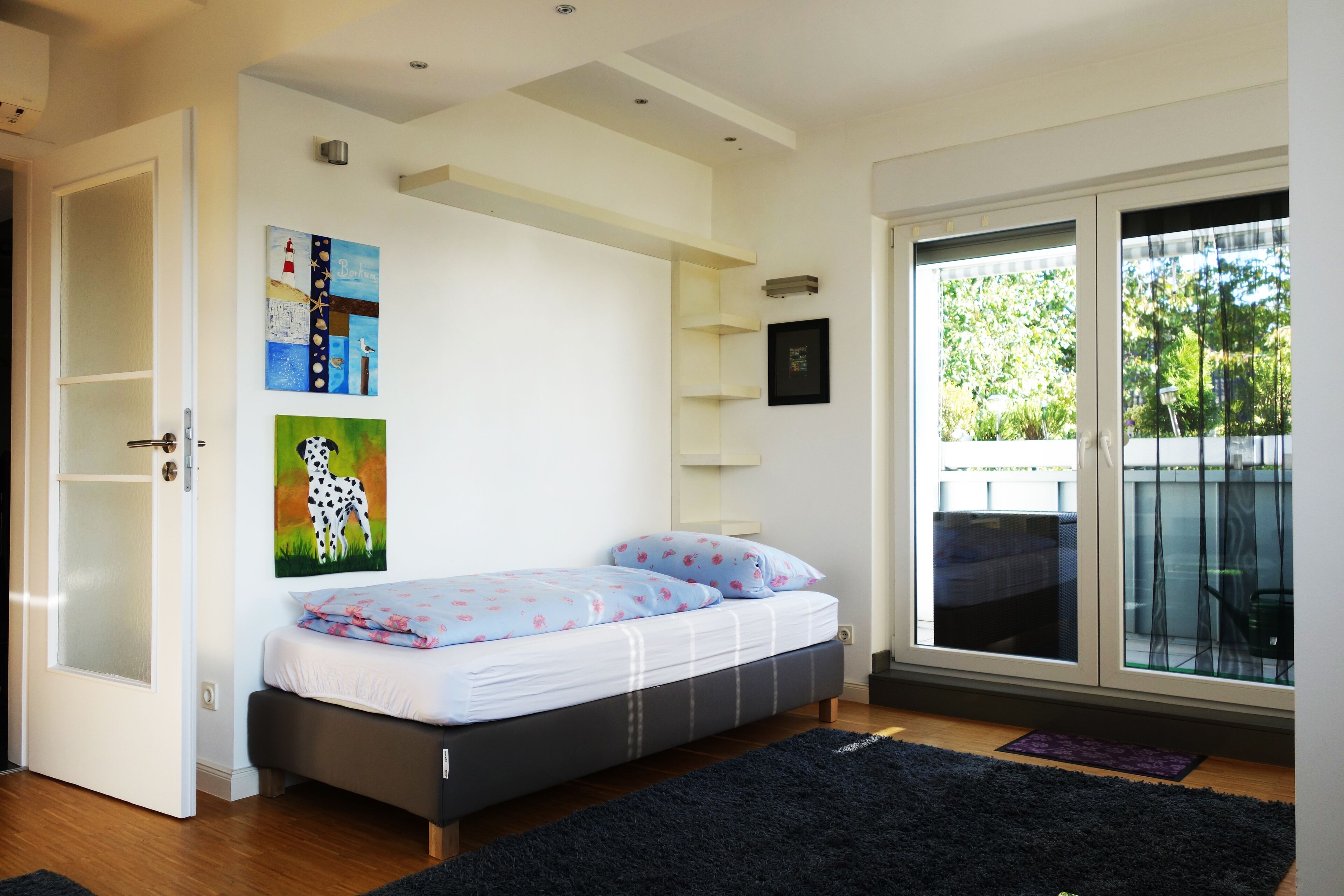 suite, 3 bedrooms | free wifi, bed sheets