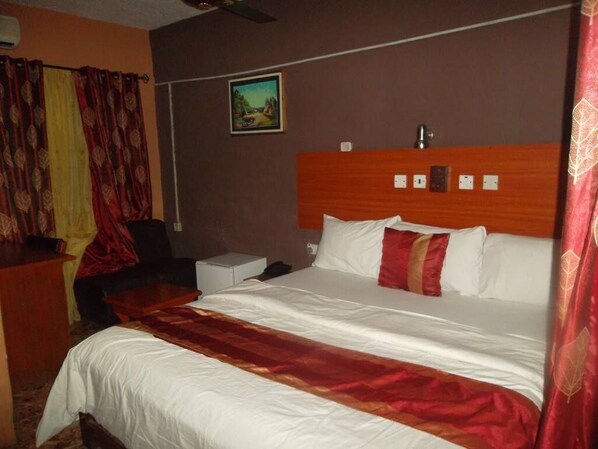 Coffres-forts dans les chambres, décoration personnalisée