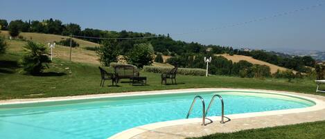Villa, 5 chambres, fumeurs, piscine privée | Extérieur