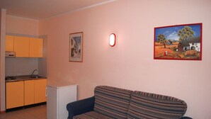 Interior - Bilocale in Residence con Piscina Vicino Alla Spiaggia (Stintino)
