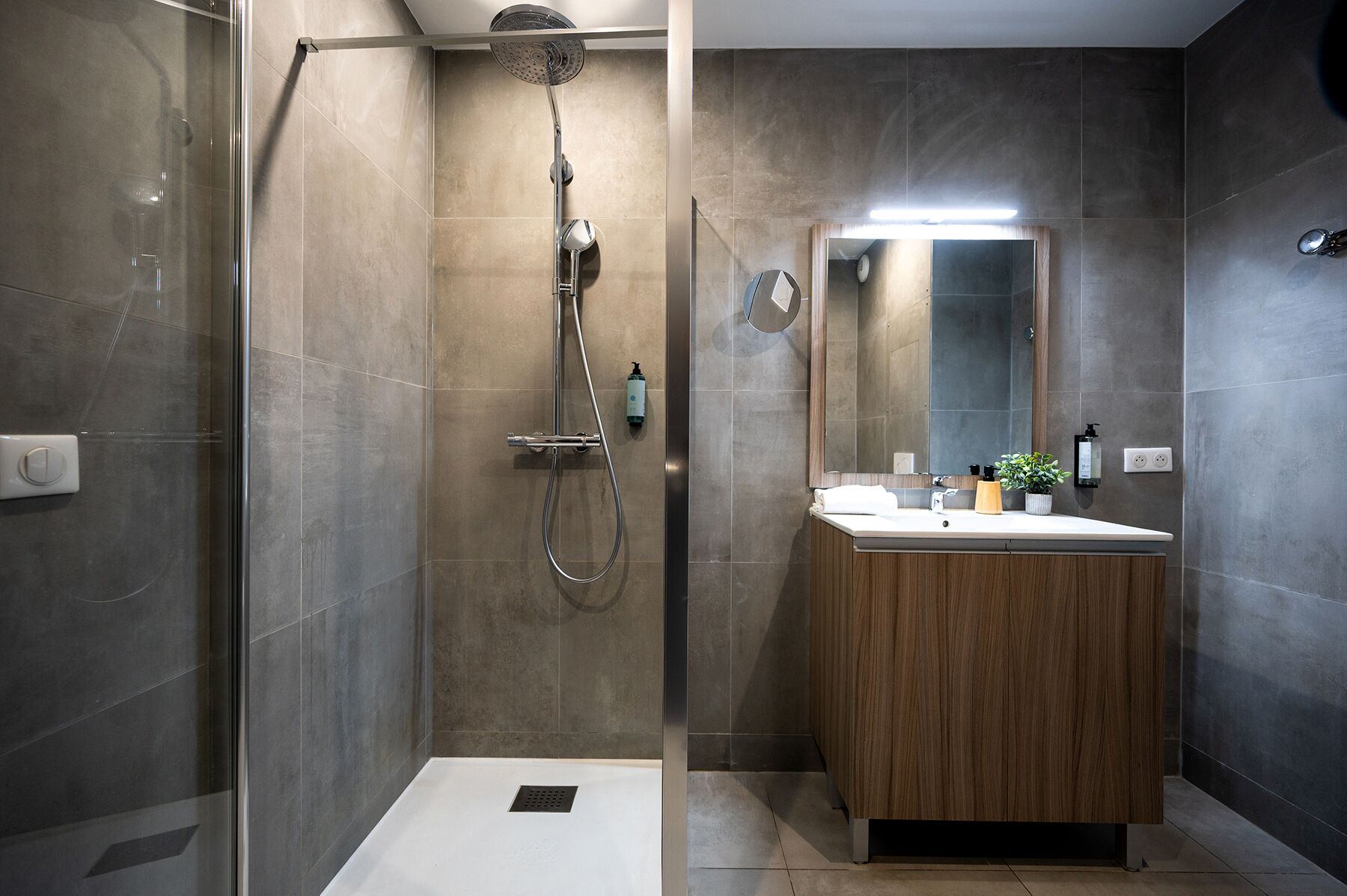 Foto - Nemea Appart Hotel Paris Levallois