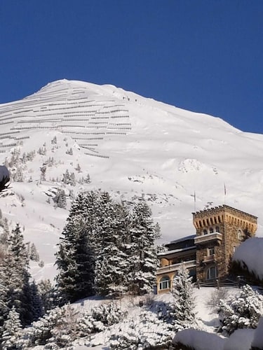 Großzügiges Studio  für 1-3 Pers. mit Balkon, Schwimmbad und Sauna, Davos-Dorf