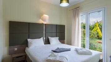 1 slaapkamer, een strijkplank/strijkijzer, wifi, beddengoed