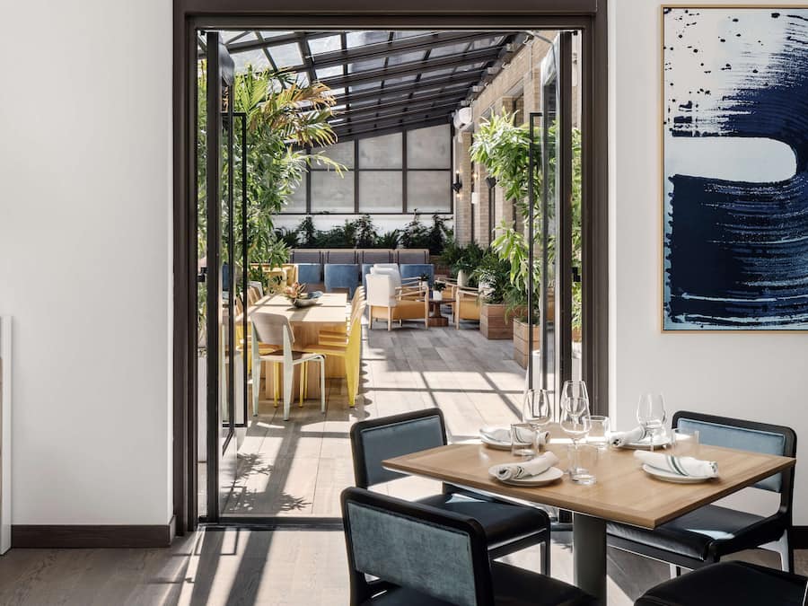 Lunch and dinner served