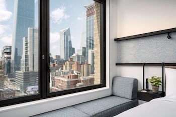 Room, 1 King Bed (City) | Hypo-allergenic bedding, in-room safe, desk, laptop workspace at Arlo Midtown