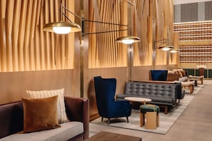Lobby sitting area - Arlo Midtown (New York)