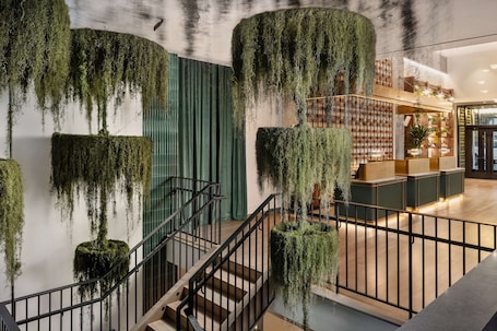 Lobby. Arlo Midtown