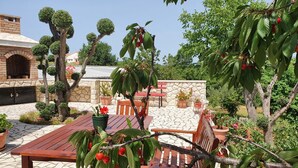 Unclassified image, 3 of 27, button - Stylish apartment Olivia with a sea view in a quiet village on Krk (Silo)