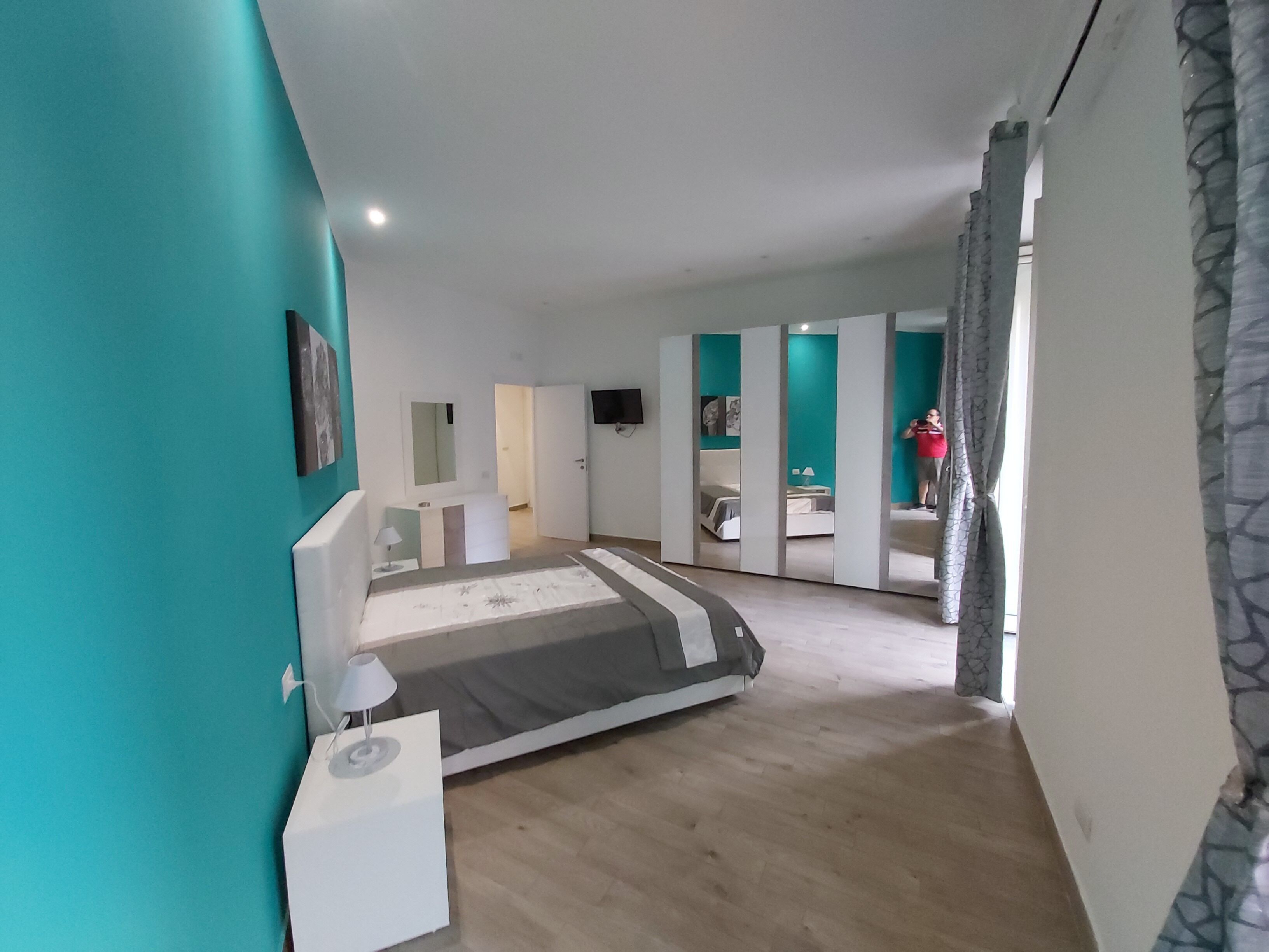 2 habitaciones, tabla de planchar con plancha y wifi 