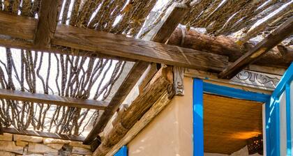 Big Bend Bunkroom - edullinen aivan Big Bend Nat'l -puiston ulkopuolella.