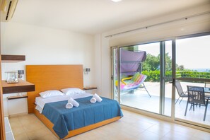 Villa, 4 Bedrooms, Private Pool, Sea View | 4 bedrooms, free WiFi, bed sheets