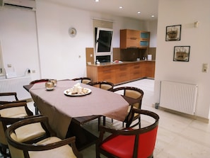 Villa, 4 habitaciones, alberca privada, vista al mar | Servicio a la habitación
