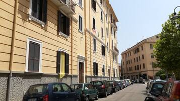 Casa, 2 camere da letto, balcone, vista città | Esterni