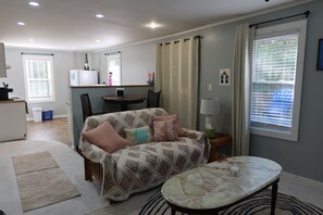 Smart TV - Entire rental unit in Bethlehem, NH (Bethlehem)