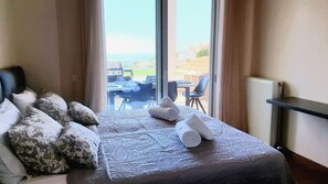 Apartment, 2 Bedrooms, Sea View