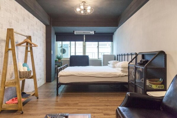 Quadruple Room (C03) | Blackout curtains, iron/ironing board, free WiFi, bed sheets