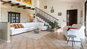 Villa, 5 Bedrooms | Living room - Villa Cielo (Paceco)