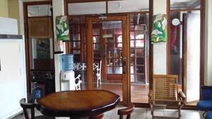 Interior detail - Hotel Bella Vista (Tela)