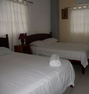 Bed sheets - Hotel Bella Vista (Tela)