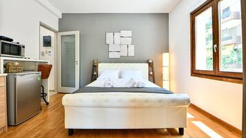 1 bedroom, in-room safe, iron/ironing board, travel crib