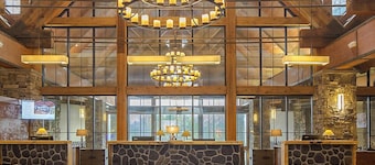 Amazing Paradise Point Resort in Hollister!