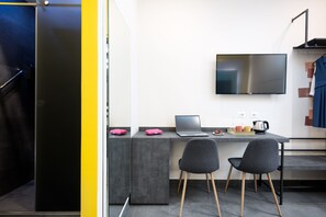 ห้องซูพีเรียดับเบิลหรือทวิน | ผ้าปูที่นอนฝ้ายอียิปต์, เครื่องนอนระดับพรีเมียม, ผ้านวมขนเป็ด