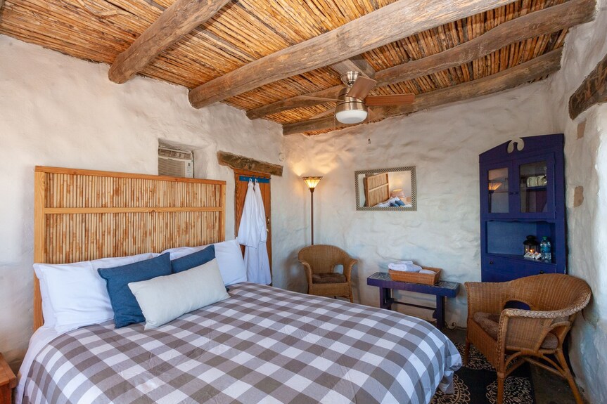 San Carlos Room With Sweeping Views Of West Texas - Terlingua, TX