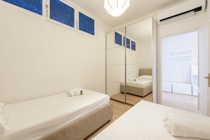 2 多间卧室、床单