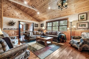 Smart TV, fireplace, video games, DVD player