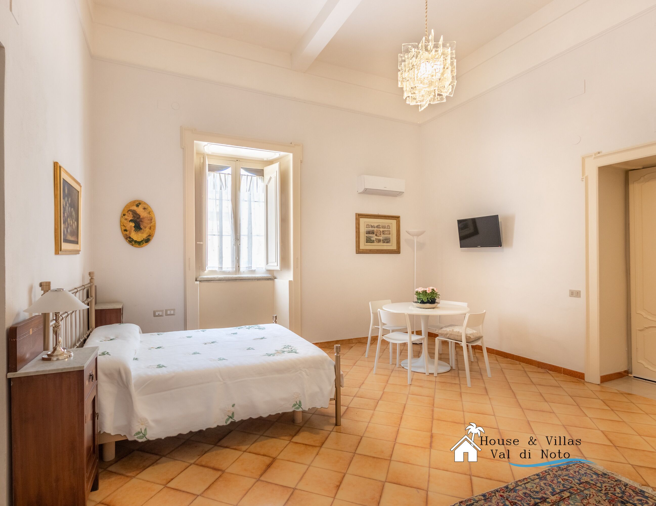 House&Villas Liberty Guest House, Avola, Vacation Rental Apartment