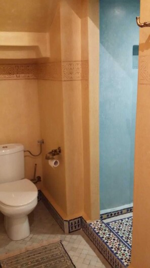 Basic Double Room | Bathroom - Dar Jasmin (Asilah)