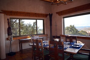 Dining - Casa Julia Beautiful Secluded 2 Bedroom 2 Bath Home with Million Dollar Views (Taos)