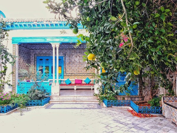 Terrace/patio