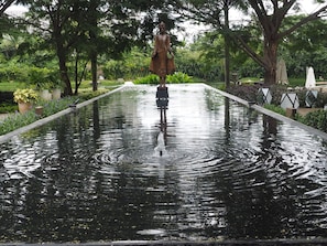 室外游泳池,恒温泳池