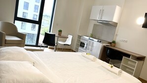 Uklassifisert bilde, 4 av 8, knapp