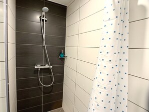Studio | Bathroom | Shower, hair dryer, towels, soap - Fully Furnished Studio - City Center Belval (Esch-sur-Alzette)