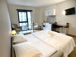 Room - Modern Studio Near Gym & Shopping Mall (Esch-sur-Alzette)