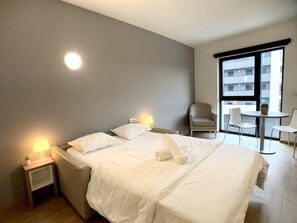 Studio | Individually decorated, individually furnished, desk, laptop workspace - Modern Studio Near Gym & Shopping Mall (Esch-sur-Alzette)