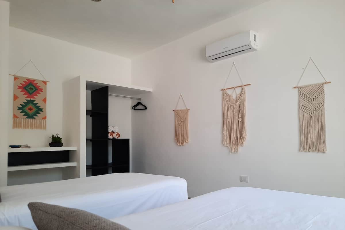 Design Apartment | 2 bedrooms, individually decorated, individually furnished