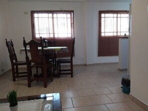 Dining - Departamento en excelente ubicación centro de San Justo (San Justo)